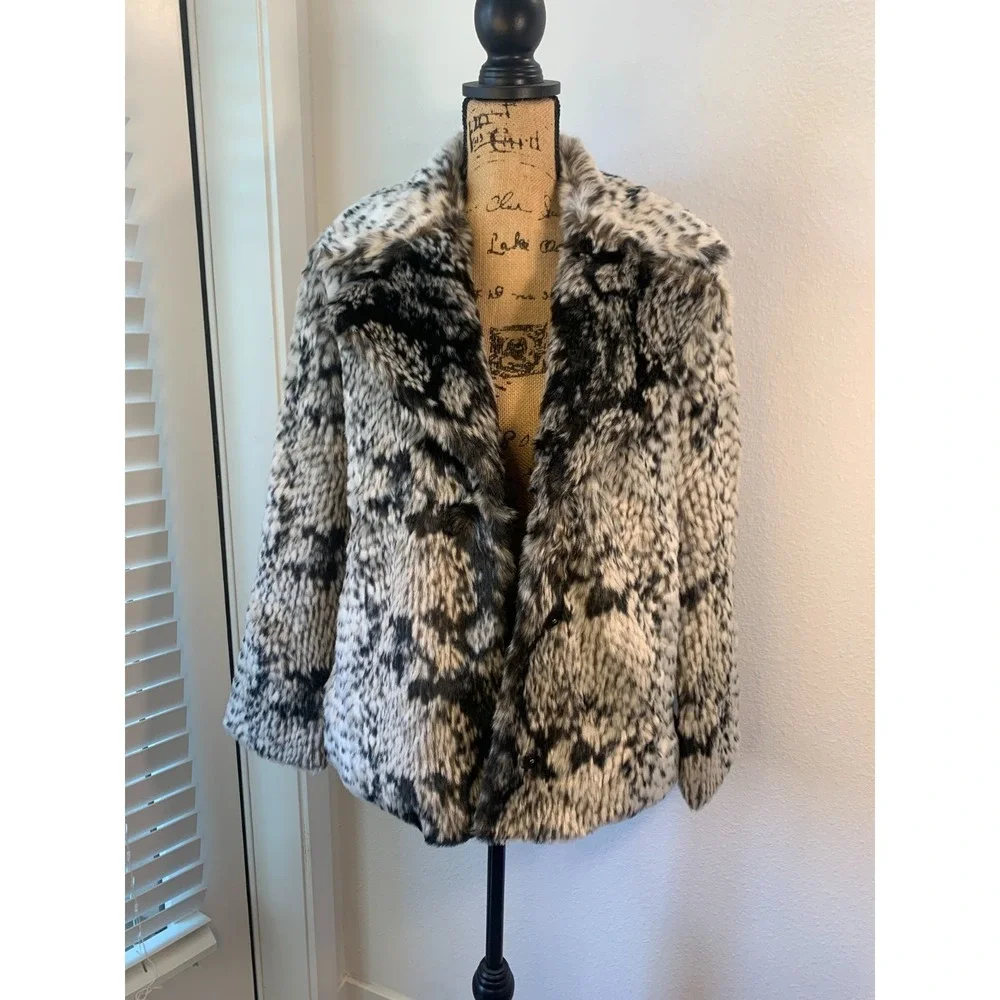 (F-174) Dennis Basso Faux Fur Coat QVC Women XXS Black White Leopard Jacket‎ New